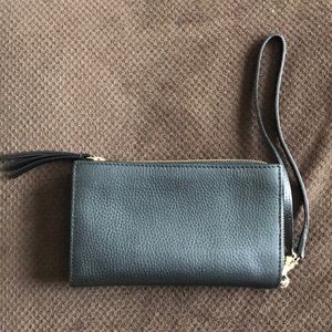Cuyana Double Zip-Pouch, Black Pebbled Leather